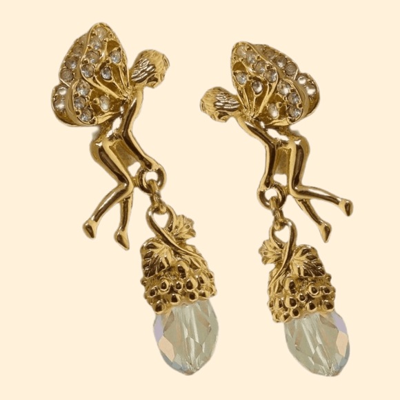 🧚♀️ Kirks Folly, Vintage Vale of the Fairies Earrings - Picture 2 of 16